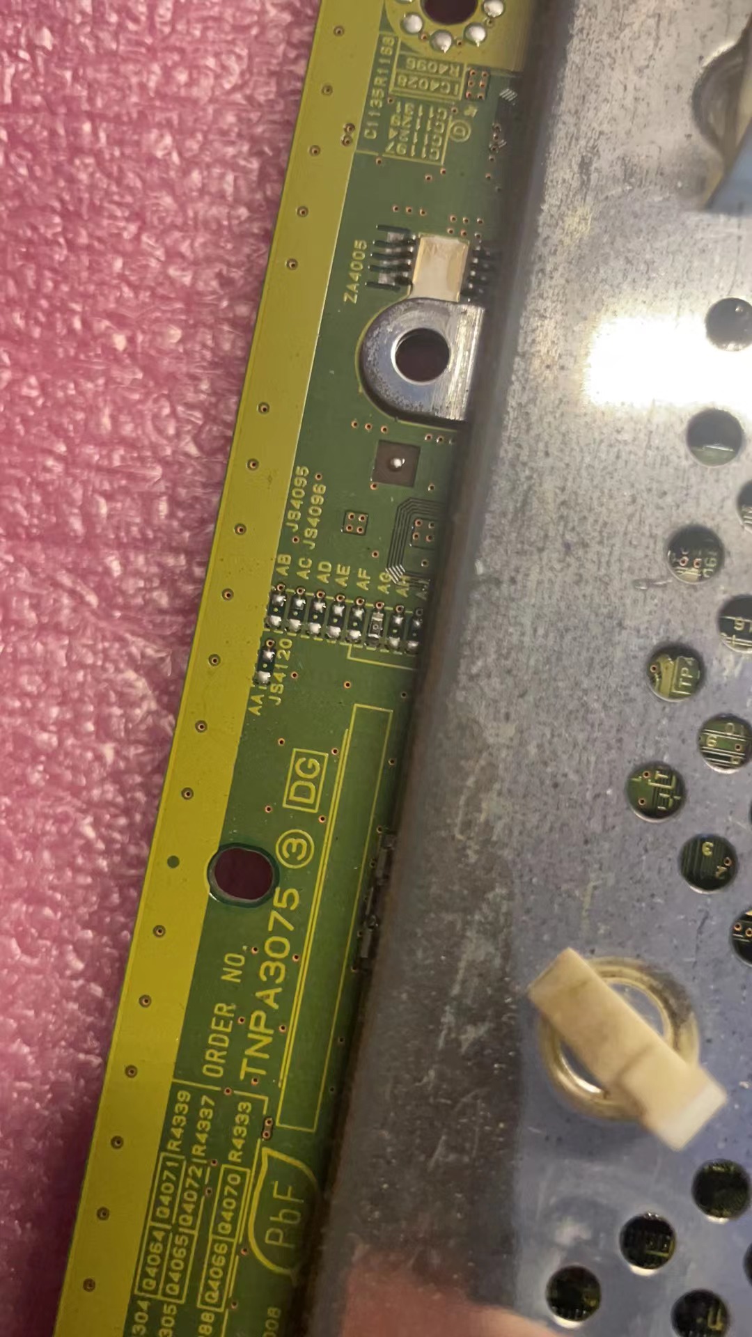 原装松下TC-26LX1D主板TNPA3075屏LTA260W1-L04