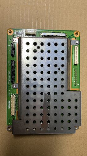 东芝 46X3300C主板 V28A00052401 屏LTA460HT-L02