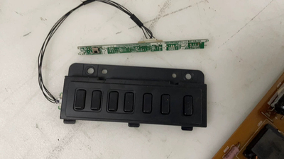 夏普LCD-48/55S3A 48/55DS72A接收头按键板FF817WJ QPWBNG447WJZZ