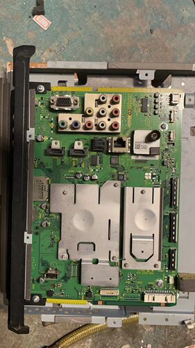 松下TH-P50UT30C液晶电视主板TNPH0948 CD 屏MC117FU1400电路板