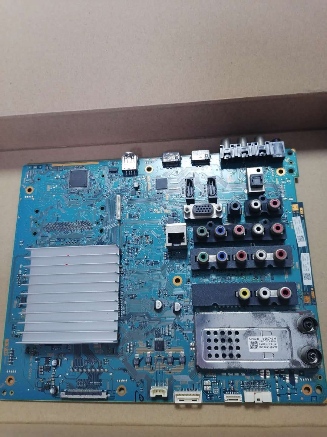 索尼 KDL-46EX710主板 1-881-636-13