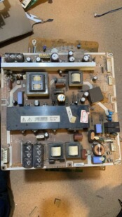 长虹PT42718NHD海信TPW42M88电源板PSPF321501B LJ44-00182A