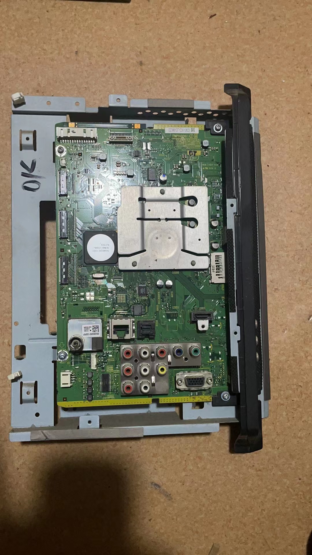 原装松下TH-P42C33C主板TNPH0961 1A CU屏MC106HU1400