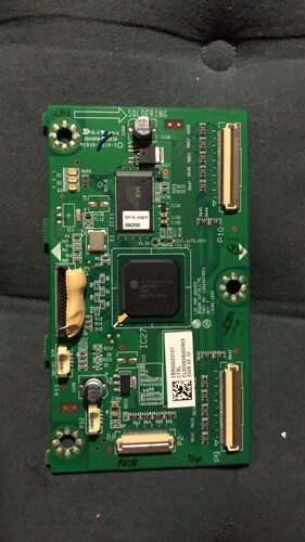长虹32F1B  P32R1逻辑板 EBR50523101 EAX43922801 32F18_CTRL