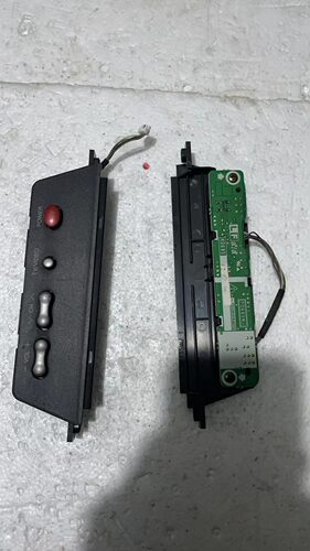 夏普LCD-32BX6 LCD-32BK7 37BX5 37AX5 37BX6 按键板 KD685 - 封面