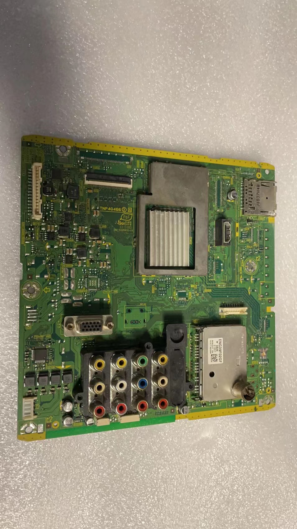 原装 松下TH-L32C20C主板 TNP4G466 3 A 配屏AX080A072G 测试好
