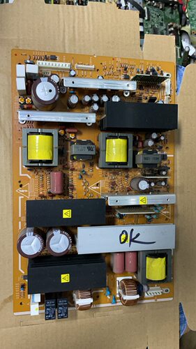 原装 日立42PD8900TC 电源板 MPF7415QLF PCPF0097 MPF7415Q