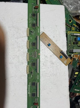 原装长虹3DTV50738B屏S50HW-YD13缓冲板LJ41-08459A LJ92-01729A