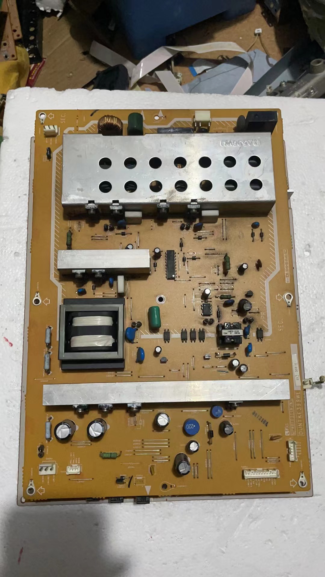 原装夏普LCD-46GX3 46A63 52GX3电源板RDENCA237WJQZ DPS-304BP-2