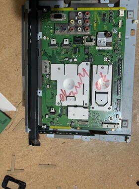 松下TH-P50UT30C液晶电视主板TNPH0948 CD 屏MC127FU17400试机好
