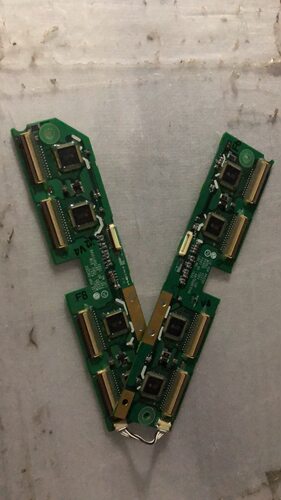 LG 42V7 缓冲板050511 6870QDE014B 6870QFE114B 一对