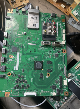 原装拆机LCD-70X55A主板QPWBXF733WJN2 KF733屏LK695D3GW10P