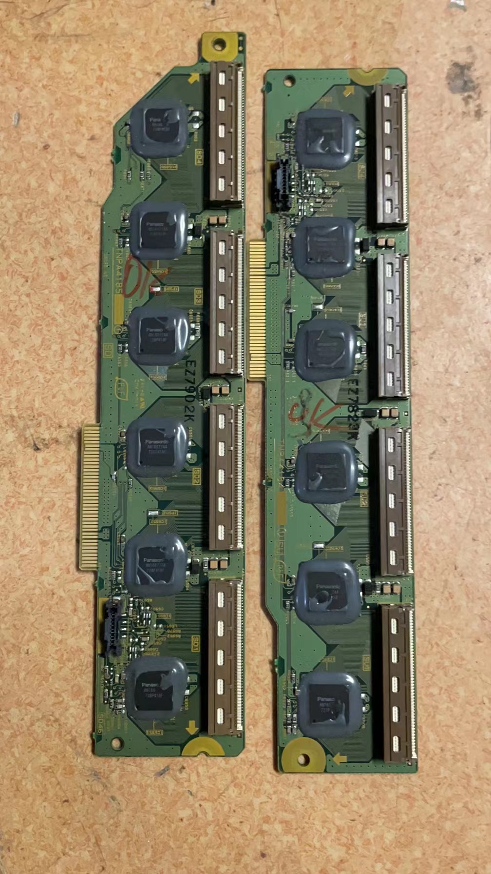 原装松下TH-42PV70C 42PV700C缓冲板TNPA4184 TNPA4185 一对价