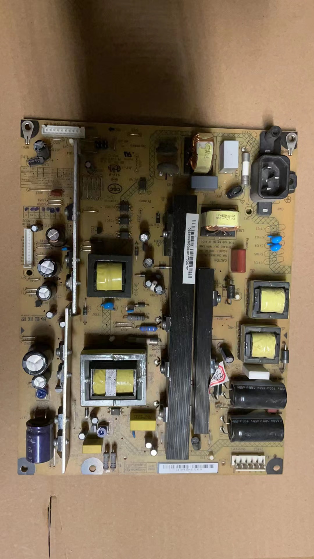 长虹3D51C2080电源板R-HS250B-5HF01/5HF02 XR7.820.192V1.5/V1.6