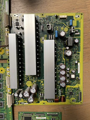 原装P42E102C等离子电视配件Y板Y-SUS PJA31532