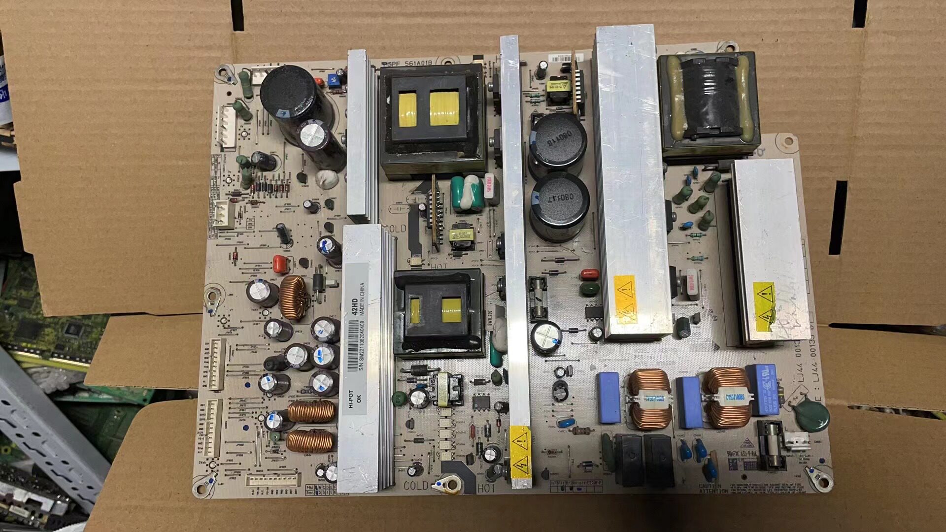 长虹PT42700NHD PT426000NHD电源板PSPF561A01B LJ44-00133A/B