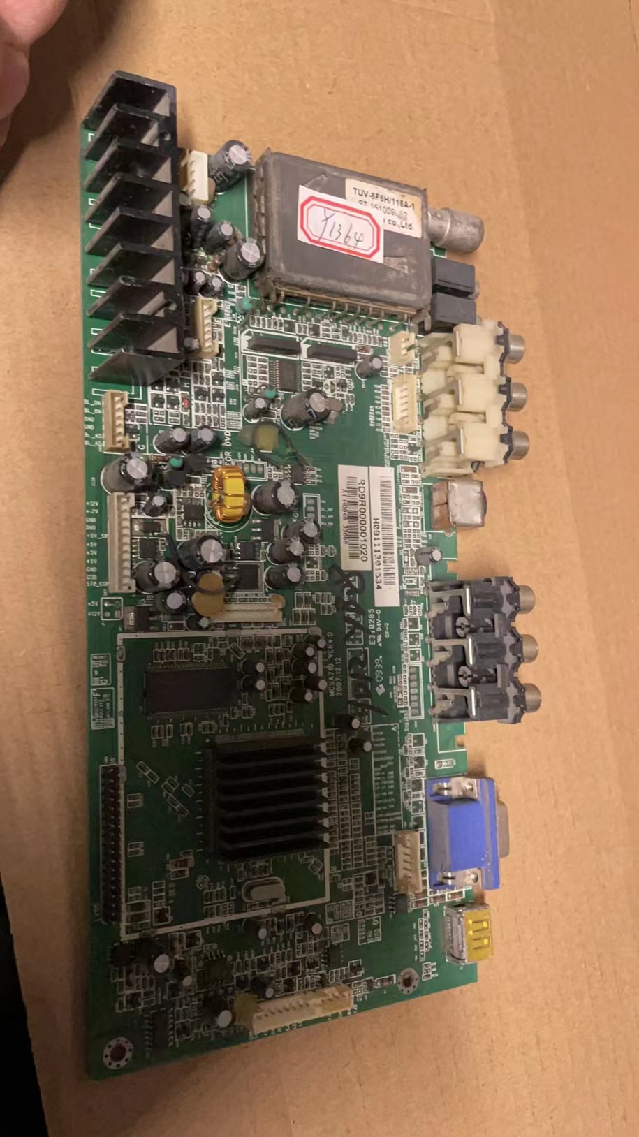 原装HPC PP-42SC液晶电视主板MCSA710 VER4.0配屏