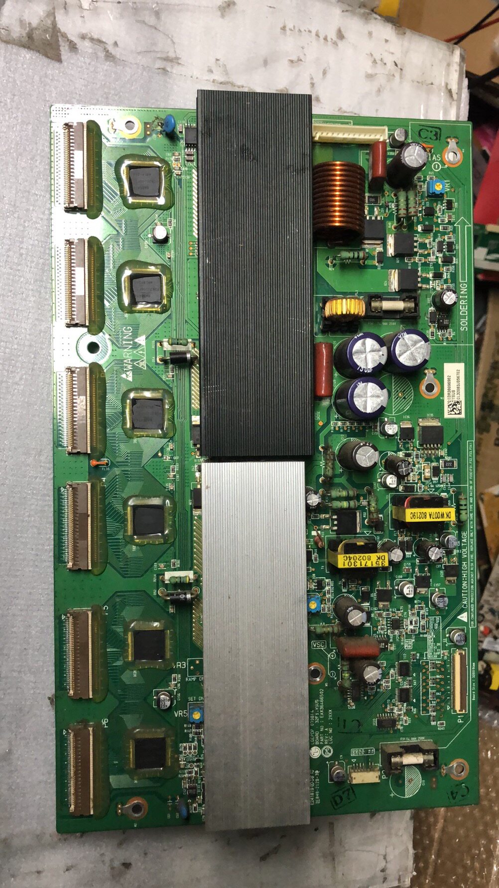 原装长虹PT32600 Y板EAX36466502