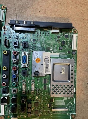 测试原装三星LA52B550K1H主板BN41-01176A屏LTF520HB07