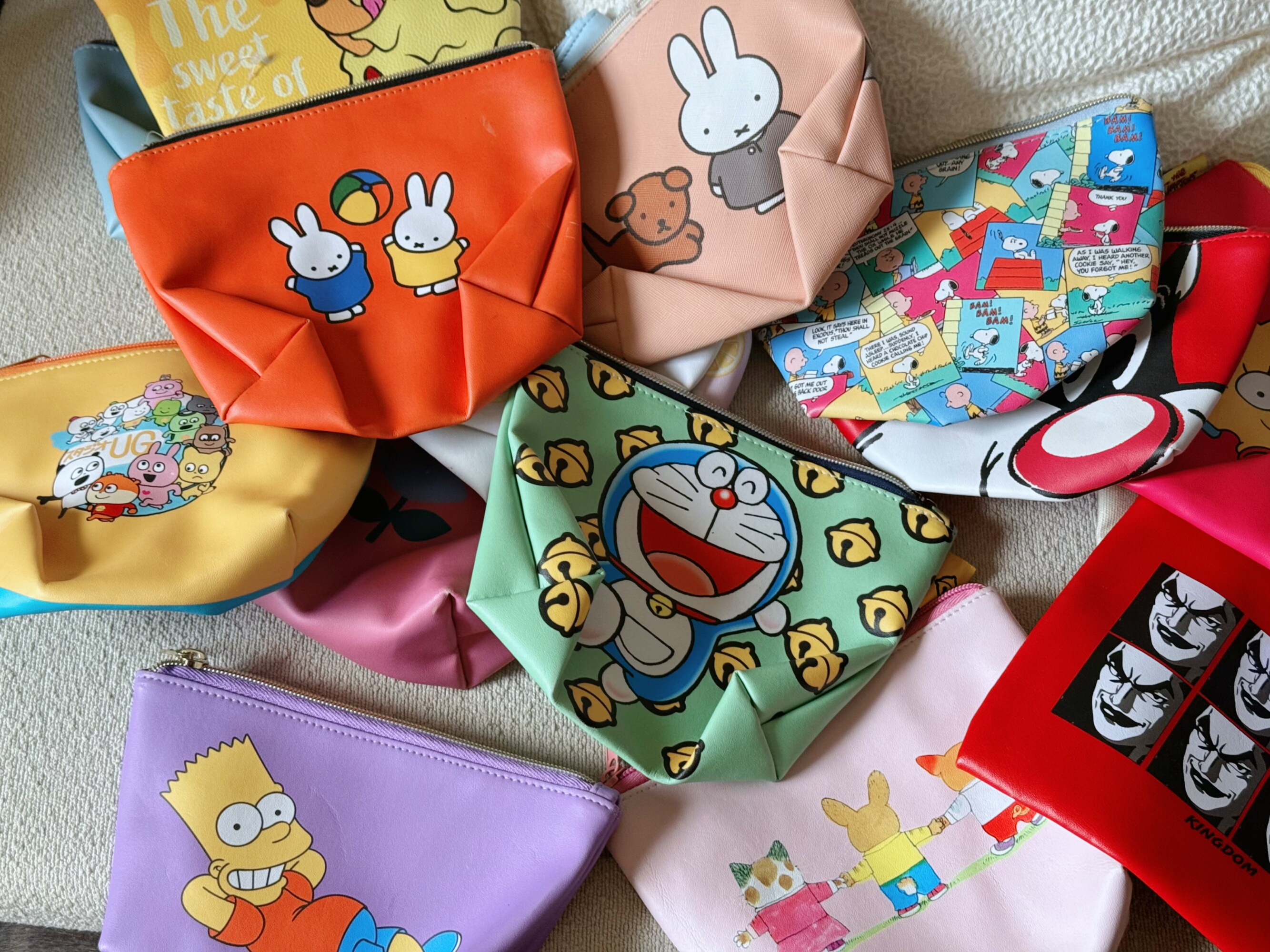 日单卡通动漫ip周边收纳包化妆包 偶有瑕疵介意wu拍