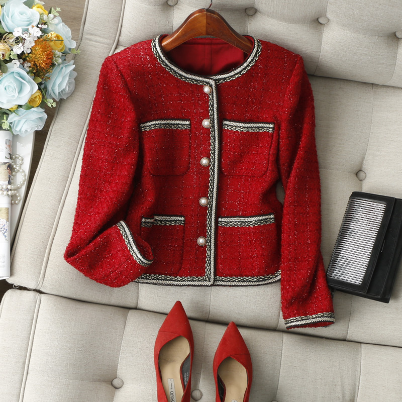 BING璀璨感~气质圆领镶边珍珠扣嵌亮丝编织感羊毛短款小香外套秋