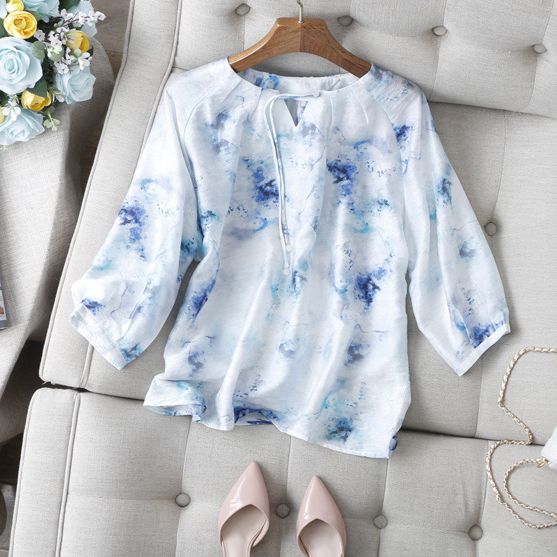 清幽佳人~水墨蓝色晕染印花 吊坠系带宽松七分袖天丝亚麻衬衫女夏