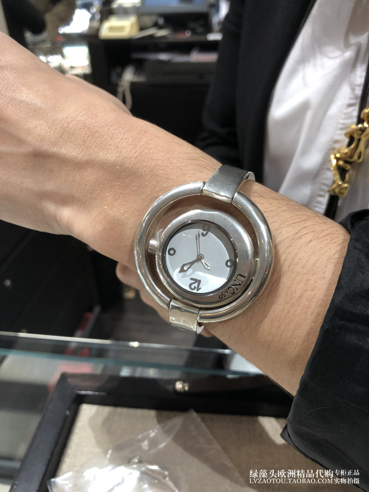 欧洲ins网红纯手工潮牌uno de 50个性小众圆环休闲全金属腕表女表