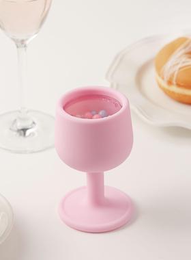 Fizzit高脚杯硅胶摇铃儿童玩具杯子玩具0-3岁原创设计生日伴手礼