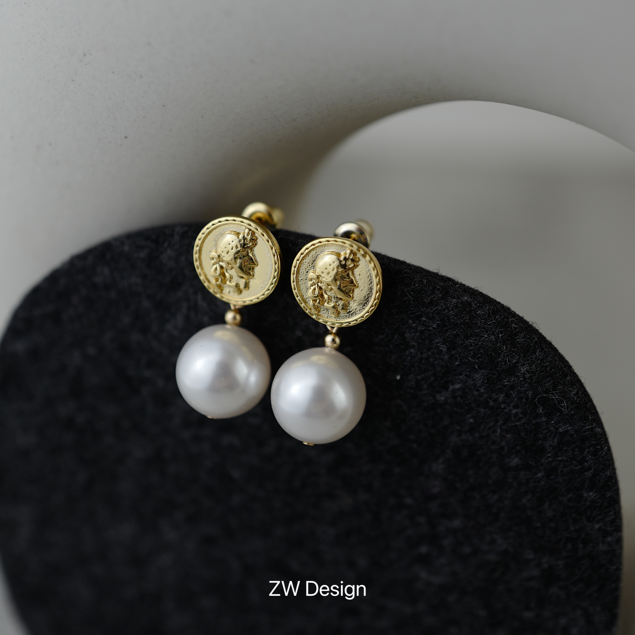 经典法式人像珍珠耳环蚊香盘耳夹