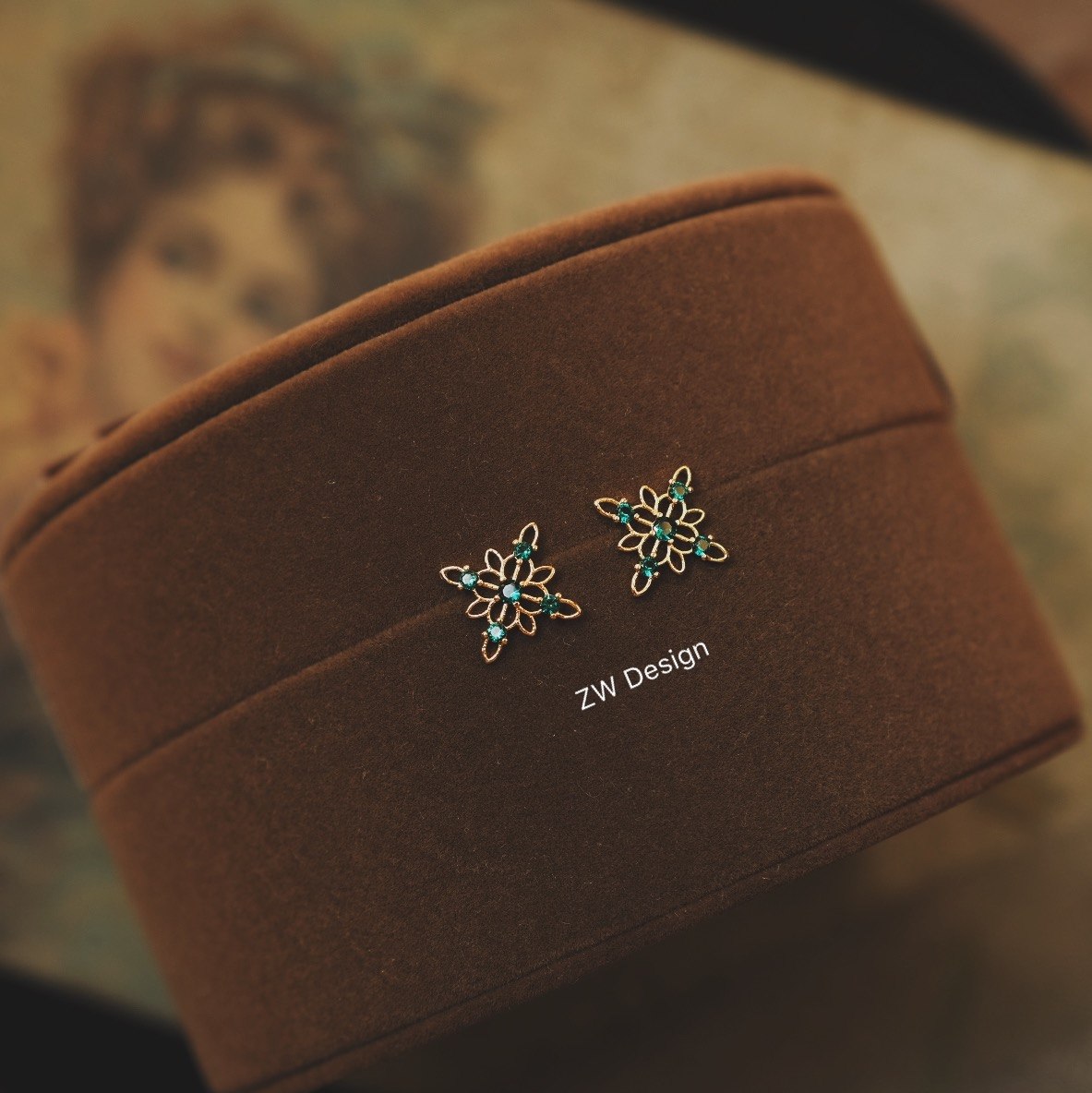 《耳钉耳夹》小芙曲 微镶菱形复古蕾丝925耳环蚊香盘祖母绿锆石,饰品/流行首饰/时尚饰品新,耳环,淘宝优惠券,粉丝福利购,淘宝优惠卷