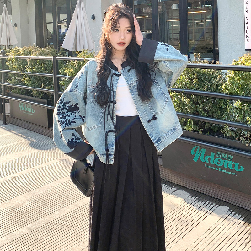 新中式刺绣牛仔外套女短款202短外套