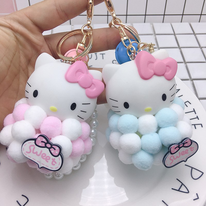 可爱毛绒KT猫毛球love织带挂件吊饰泡泡猫钥匙扣爪机娃娃包包挂件在类目 节庆用品/礼品, 创意礼品, 钥匙扣中 - 来自Buy2taobao.com提供专业的淘宝代购服务