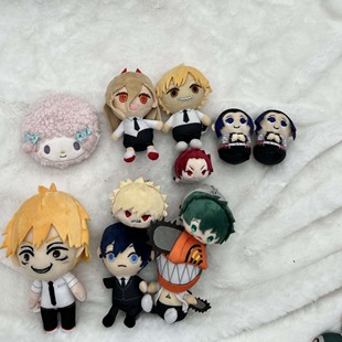 美乐蒂melody零钱包电锯人链锯人电次波奇塔帕瓦毛绒玩具公仔挂件