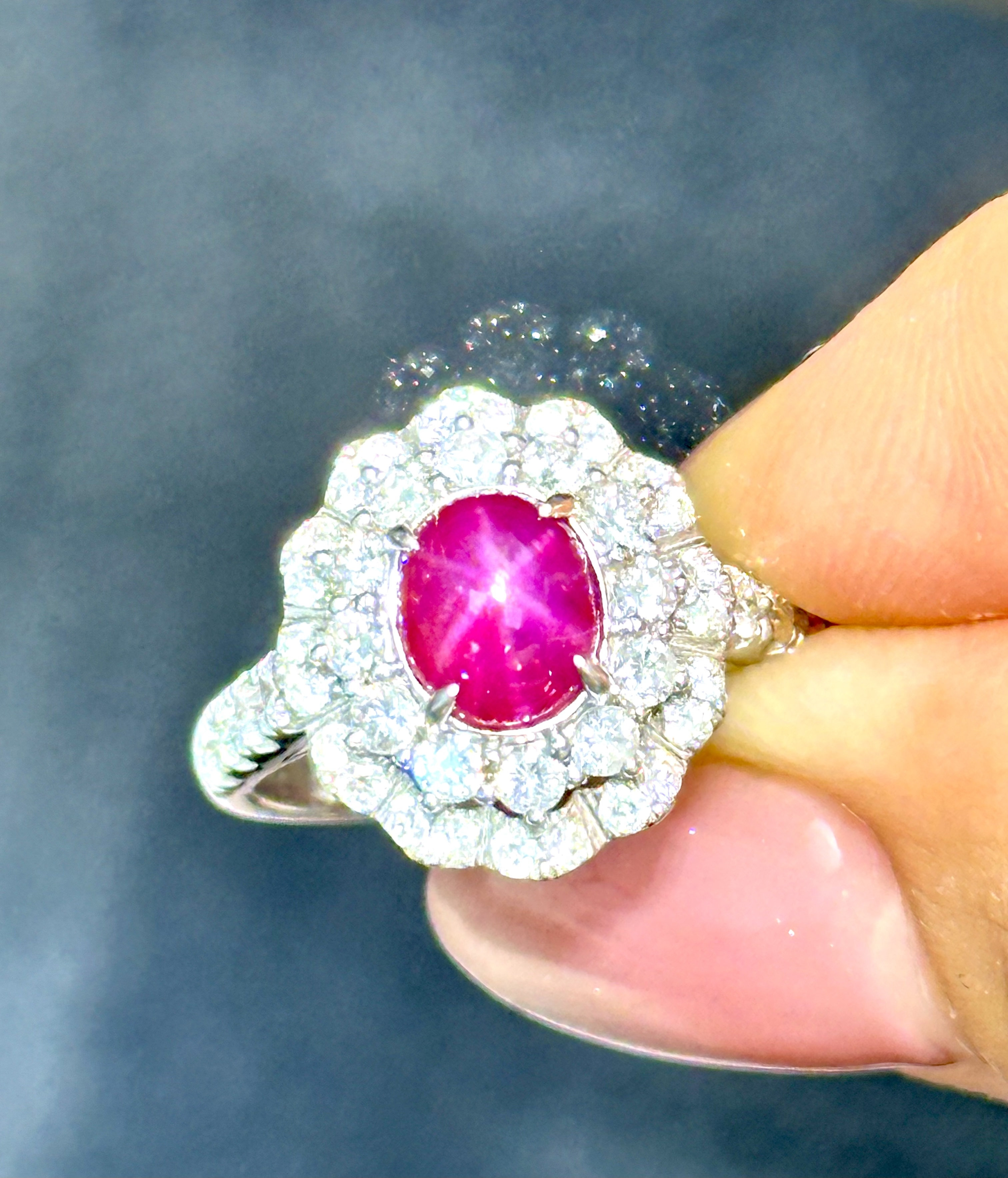 19800亏本卖 缅甸 无烧18K黄金鸽血红星光红宝石2克拉多 总重6克