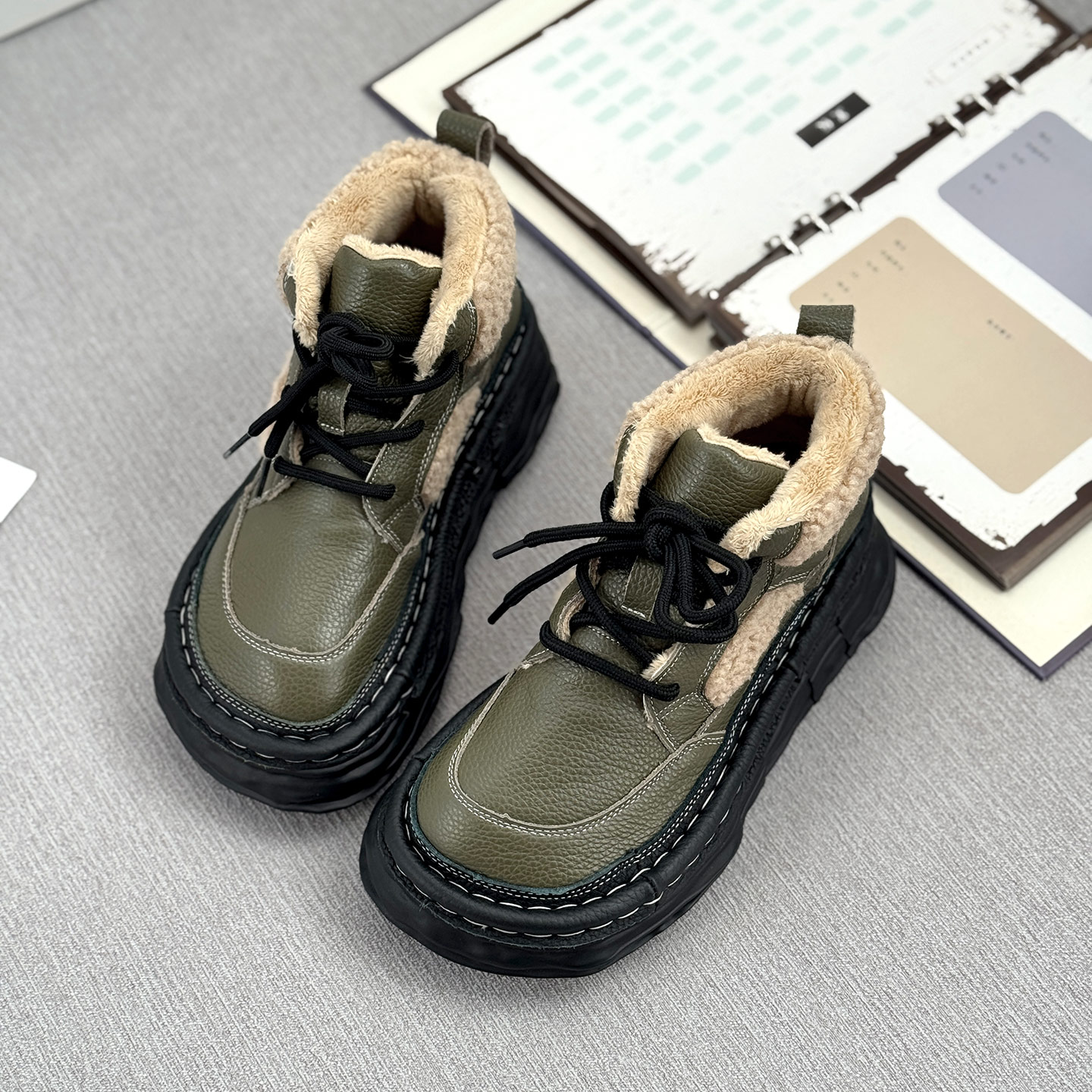 巷拙真皮厚底大头马丁靴女女靴