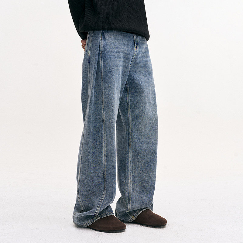 阔腿弯刀水洗腰褶牛仔裤