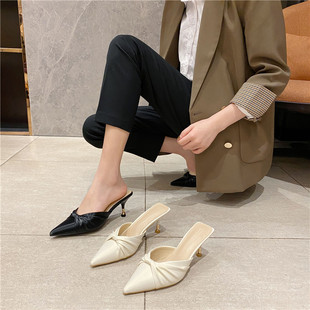 包头凉拖鞋女中跟2025年夏季新款软皮尖头细跟高跟半拖鞋子女外穿
