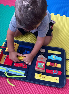 蒙特梭利早教玩具忙碌板busy board蒙氏日常生活区教具衣饰手提包