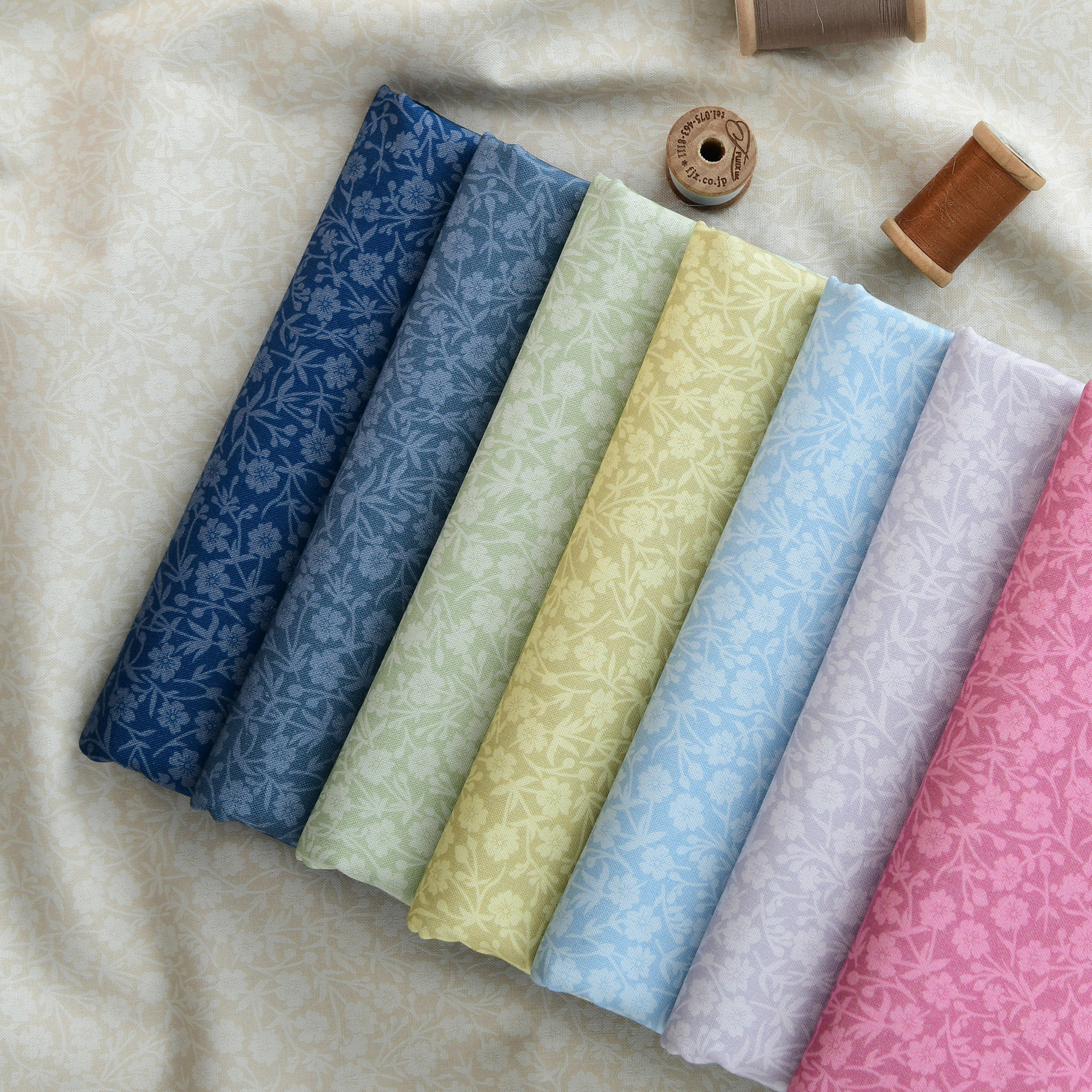 20支纯棉平纹布料新中式手工diy印花缝纫花卉服装衣服莫兰迪花甸,居家布艺,海绵垫/布料/面料/手工diy,淘宝优惠券,粉丝福利购,淘宝优惠卷