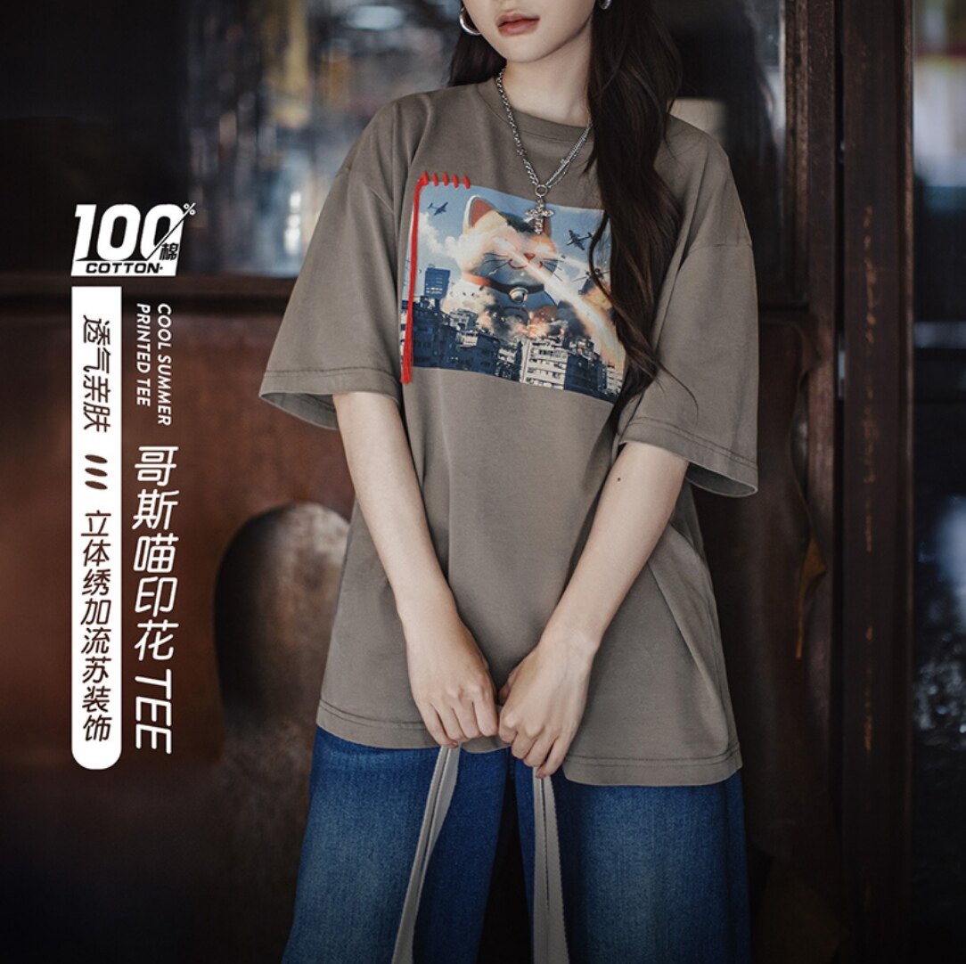 马登女士哥斯喵印花短袖T恤图片