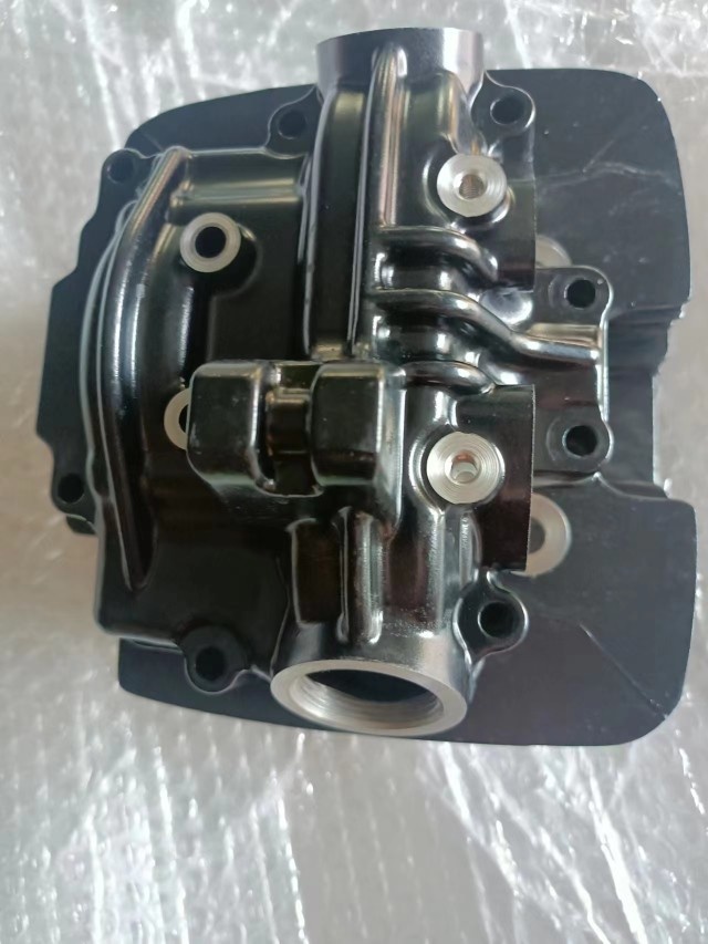 济南铃木原厂摩托车悍骏GR150发动机缸头缸盖机头QS150套气缸盖