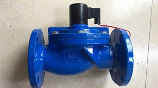 法兰电磁阀铸铁水用电磁阀先导式电磁阀蒸汽法兰电磁开关阀