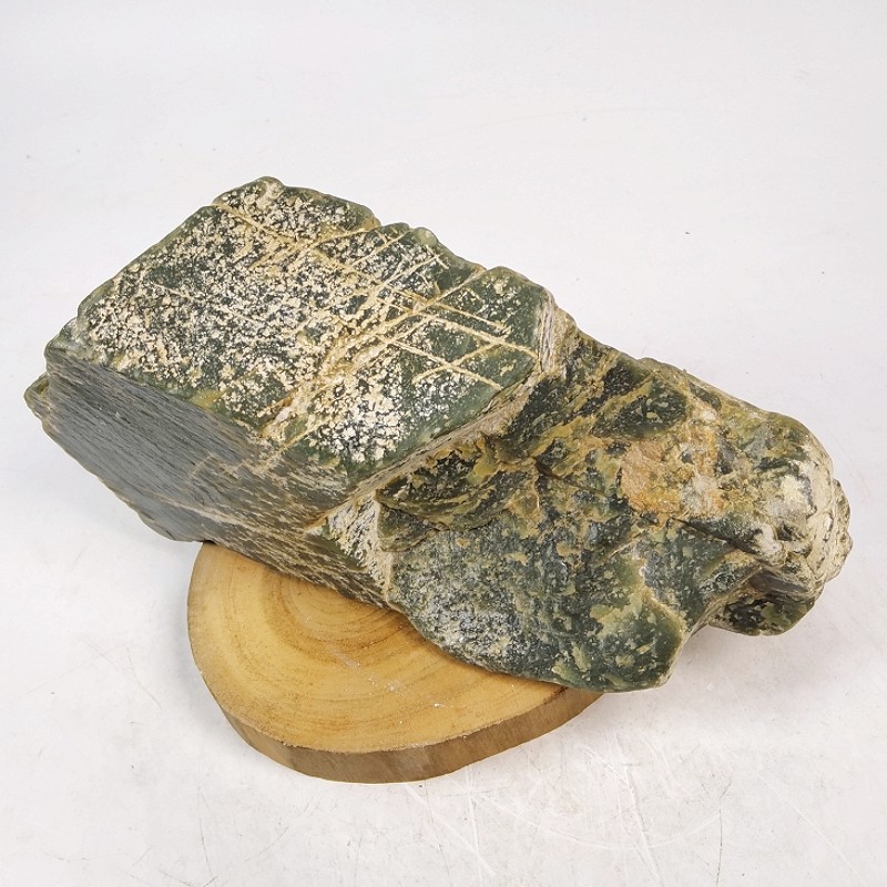 H769亏甩和田玉河磨玉原石马蜂料青绿色手镯牌子珠子料 7.33斤