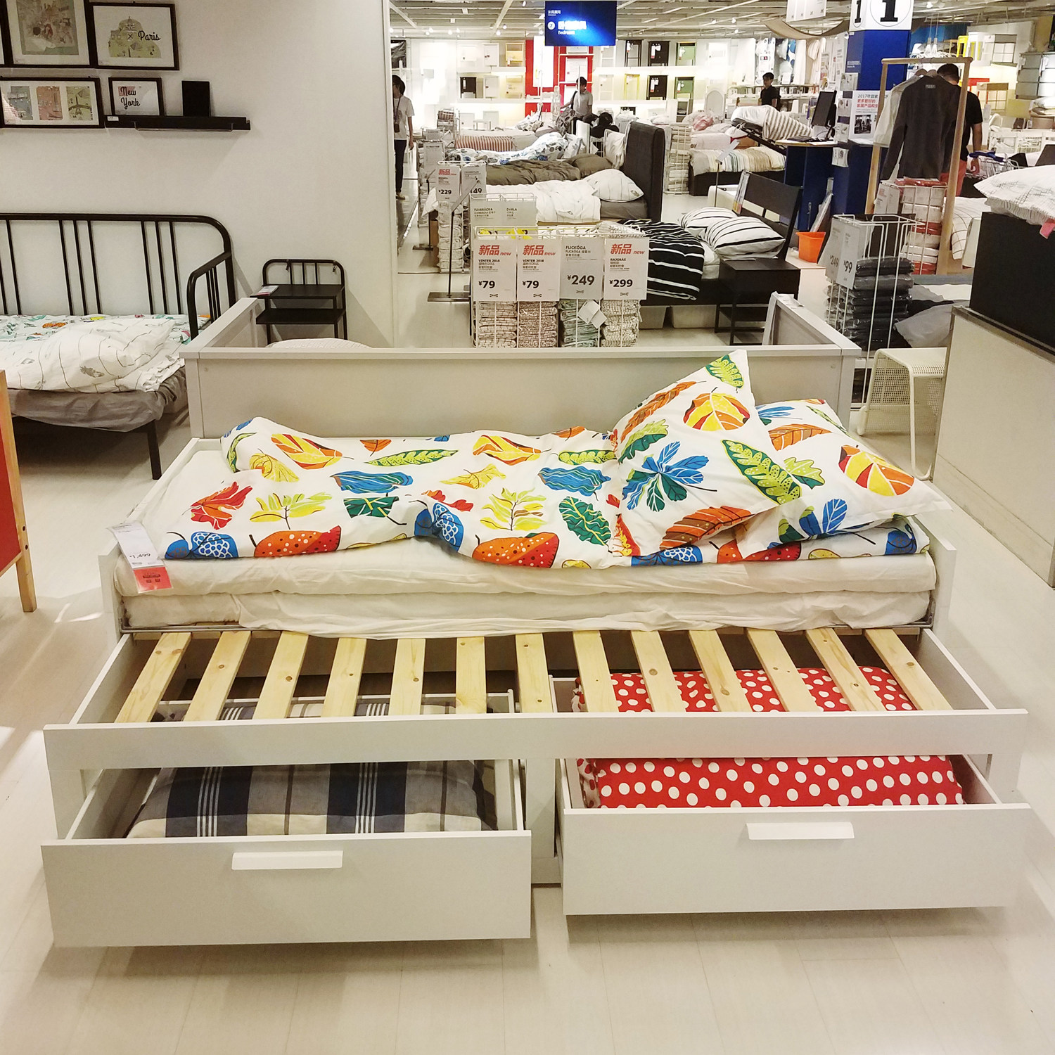 宜家 百灵 坐卧两用床框架带双屉 国内代购