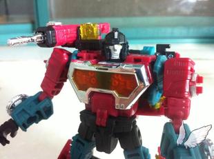 蓝染堂--变形金刚 孩之宝 美版 经典 感知器 d级 呵呵呵