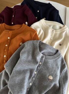 韩系刺绣小蘑菇包扣长袖圆领针织开衫女秋季百搭减龄毛衣外套上衣