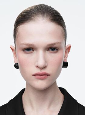 PDO 25年冷淡不对称耳环COS风黑色玻璃几何轻奢高级感百搭气质