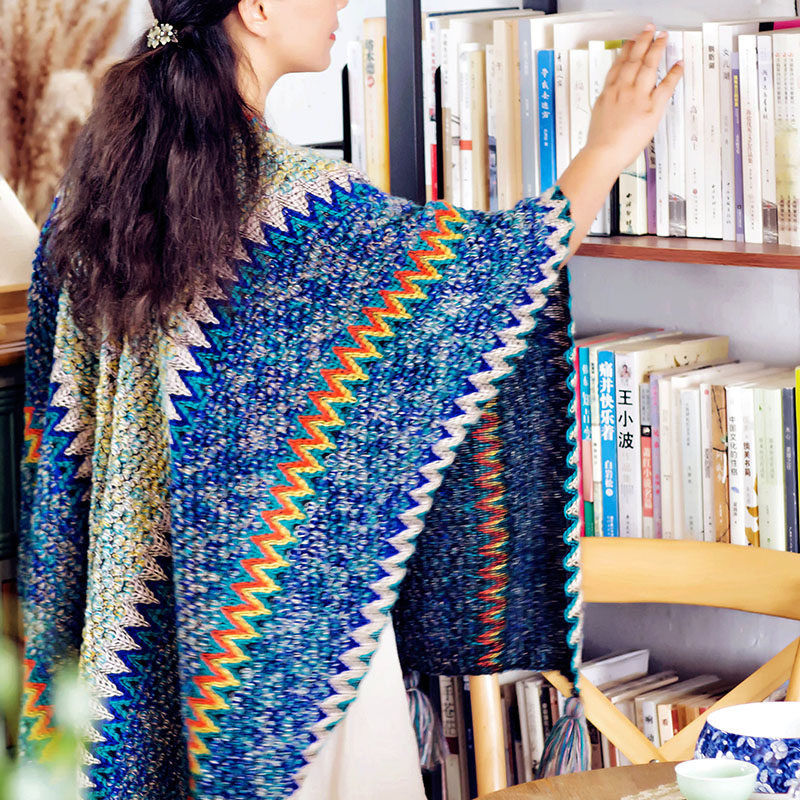 秋冬旅行拍照民族风斗篷披肩针织套头流苏围巾保暖长款旅行披肩女