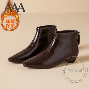 AAA女鞋合成革做旧折痕细纹面低跟斜粗跟尖头绒里后拉链短靴皮鞋