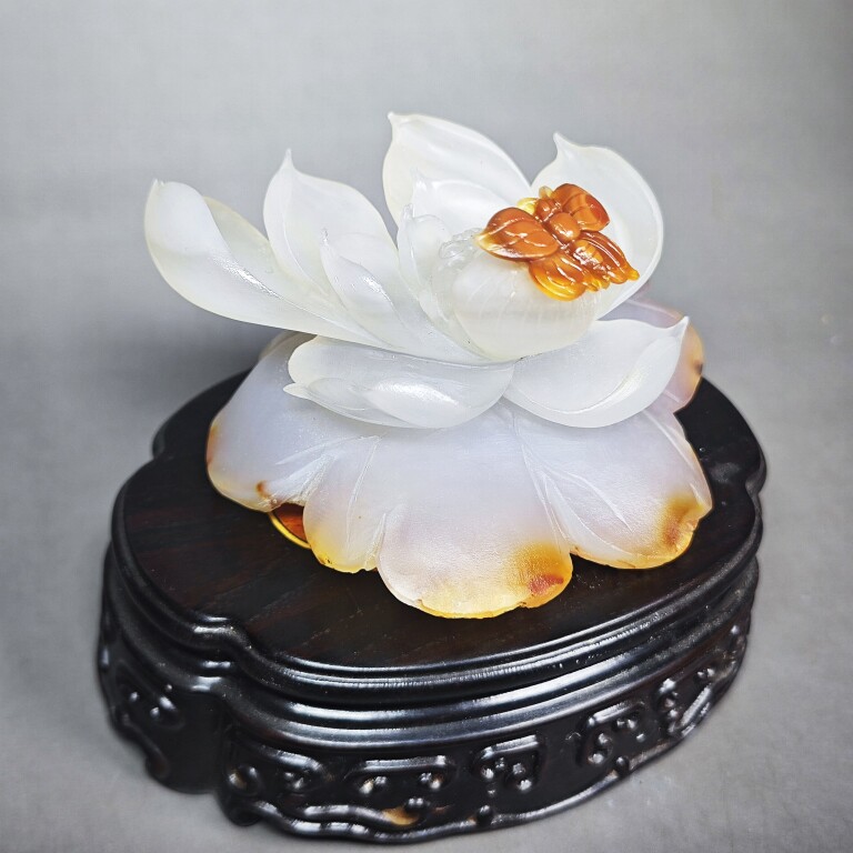 神绚玉器莲花花插蝴蝶恋花摆件大师手工俏色巧雕花开富贵扬州玉雕